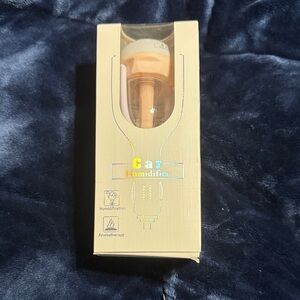 Never Used Car Humidifier with Aromatherapy Function